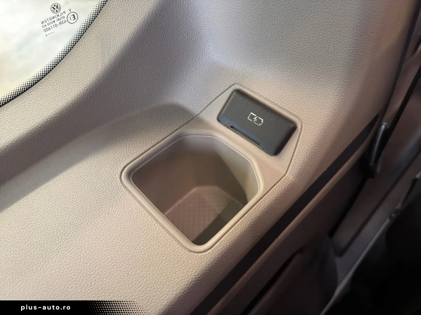 VW T7 Multivan Edition  ACC PANO