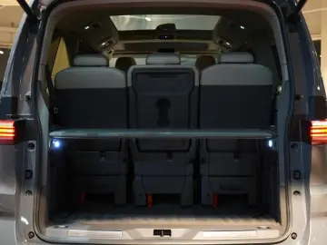 VW T7 Multivan 2.0 TDI Lang Style  7-locuri Navi panoramic