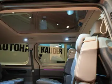 VW T7 Multivan 2.0 TDI Lang Style  7-locuri Navi panoramic