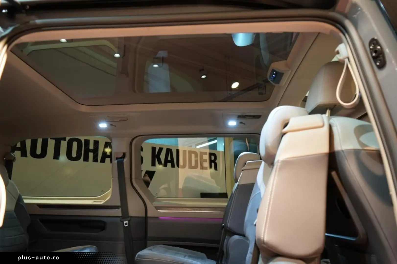 VW T7 Multivan 2.0 TDI Lang Style  7-locuri Navi panoramic