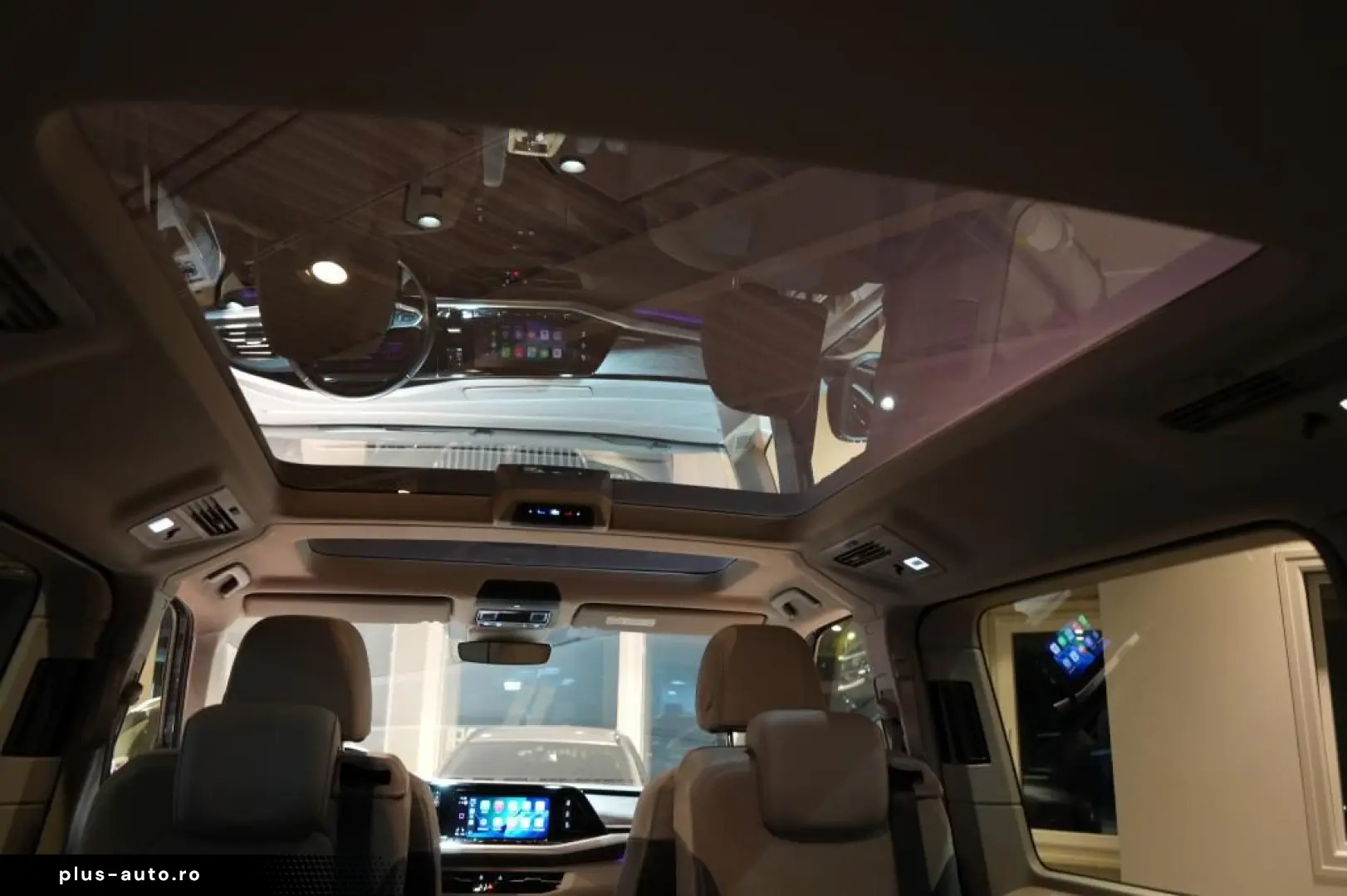 VW T7 Multivan 2.0 TDI Lang Style  7-locuri Navi panoramic