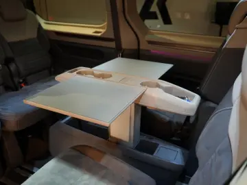 VW T7 Multivan 2.0 TDI Lang Style  7-locuri Navi panoramic