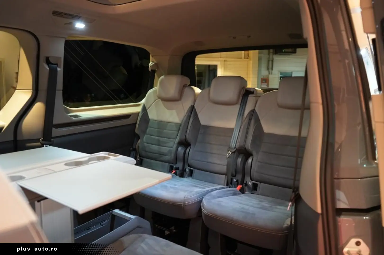 VW T7 Multivan 2.0 TDI Lang Style  7-locuri Navi panoramic