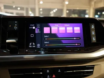 VW T7 Multivan 2.0 TDI Lang Style  7-locuri Navi panoramic