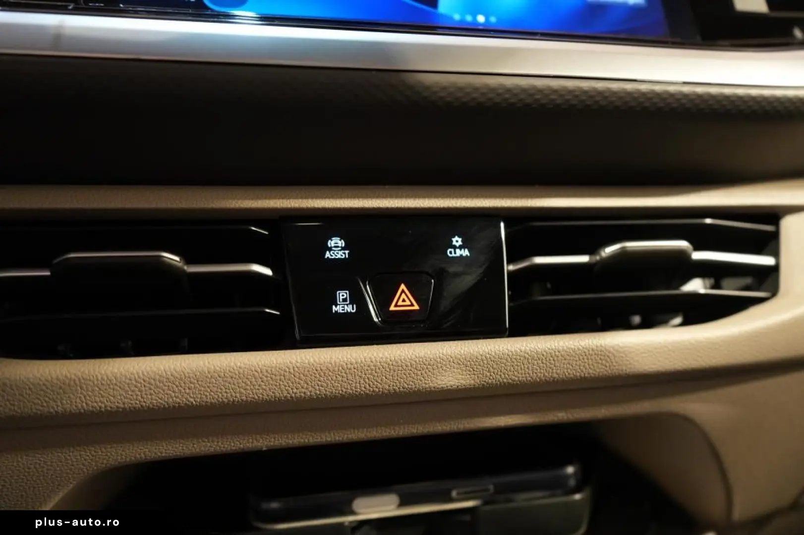 VW T7 Multivan 2.0 TDI Lang Style  7-locuri Navi panoramic