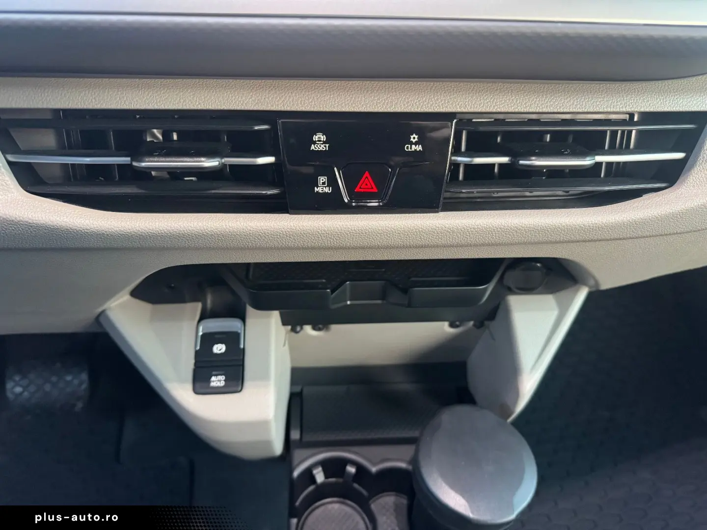 VW T7 Multivan 2.0 TDI