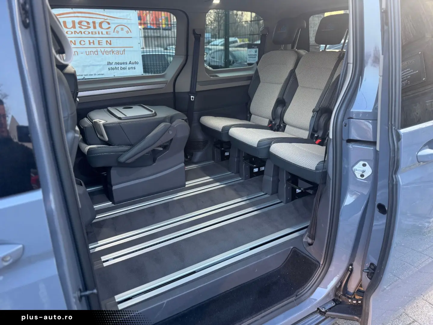 VW T7 Multivan 2.0 TDI