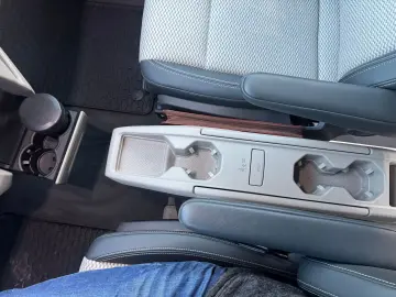 VW T7 Multivan 2.0 TDI