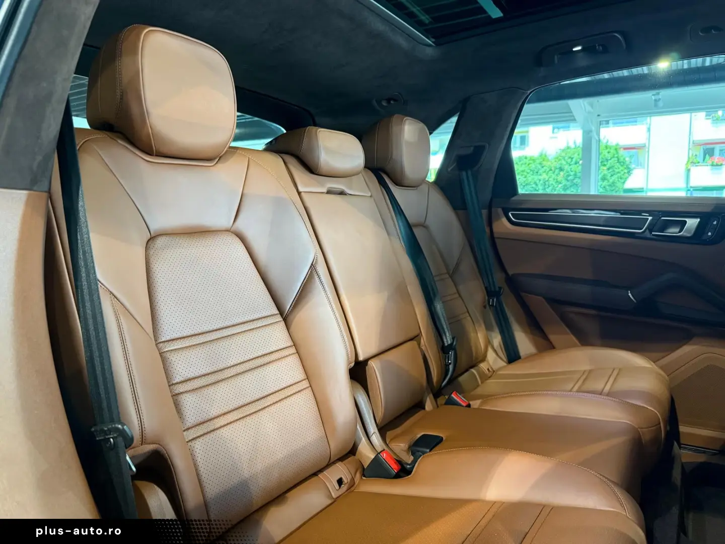 Porsche Cayenne GTS  Pano InnoDrive 18-Wege AHK