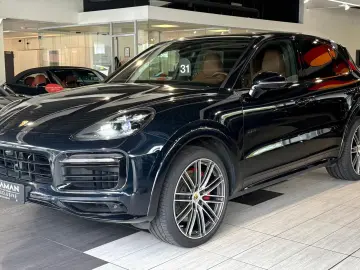 Porsche Cayenne GTS  Pano InnoDrive 18-Wege AHK