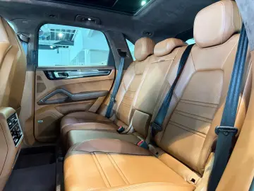 Porsche Cayenne GTS  Pano InnoDrive 18-Wege AHK