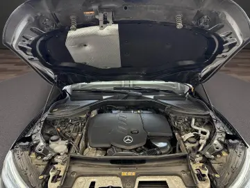 Mercedes-Benz GLC 220 d 4Matic 9G-TRONIC  Avantgarde