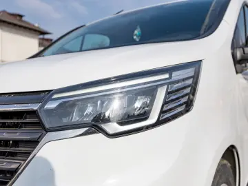 Renault Trafic L2H1 8 1 locuri Authentique