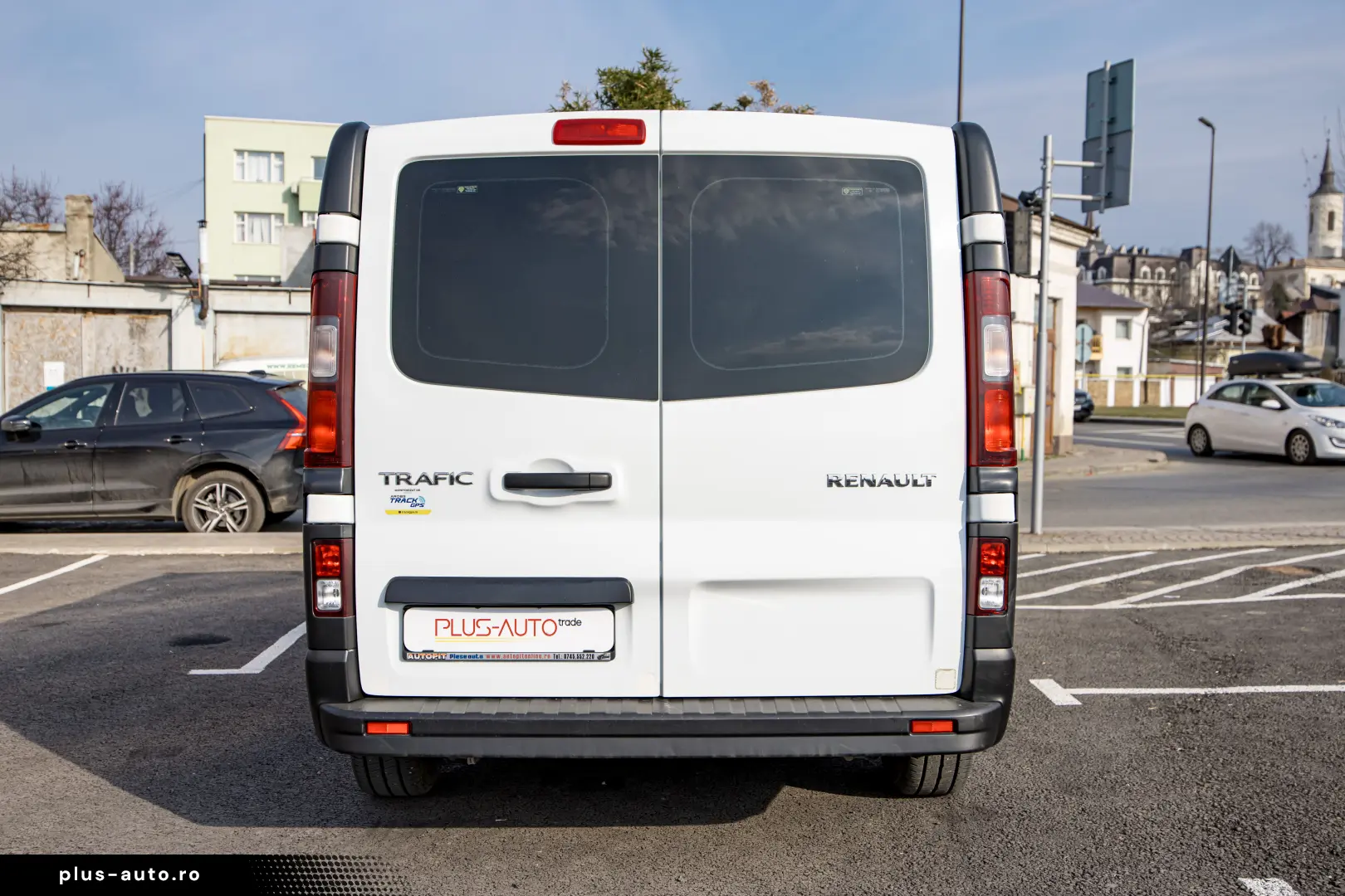 Renault Trafic L2H1 8 1 locuri Authentique