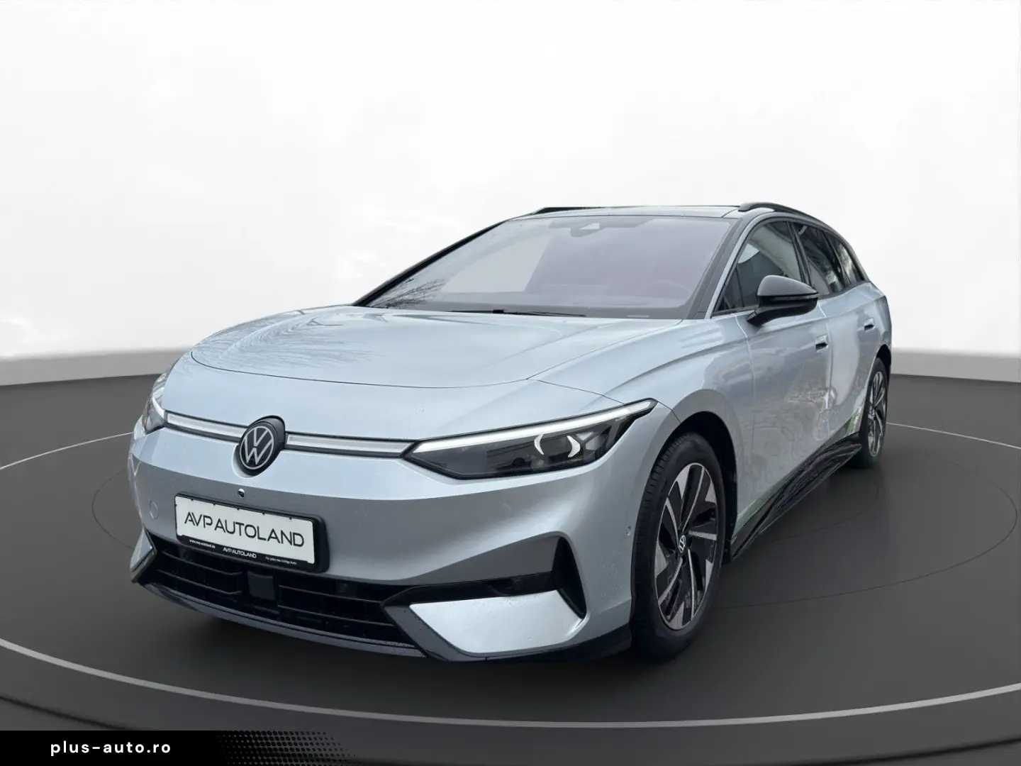 VW ID.7 Tourer Pro   PANO   MATRIX-LED   ACC