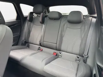 VW ID.7 Tourer Pro   PANO   MATRIX-LED   ACC