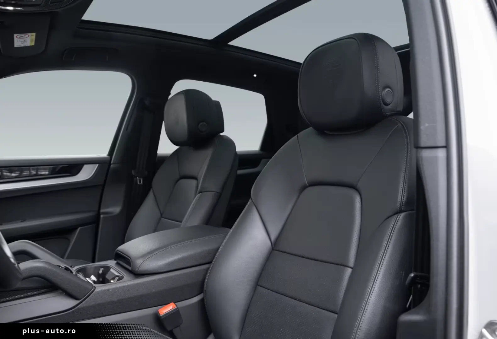 Porsche Cayenne Panorama BOSE Servolenkung Plus