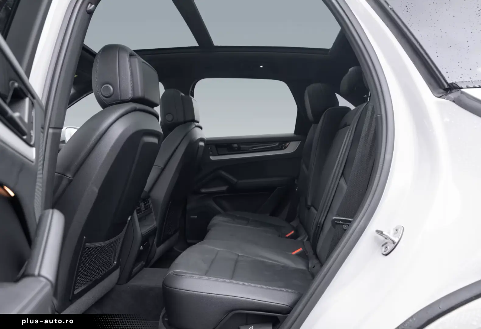 Porsche Cayenne Panorama BOSE Servolenkung Plus