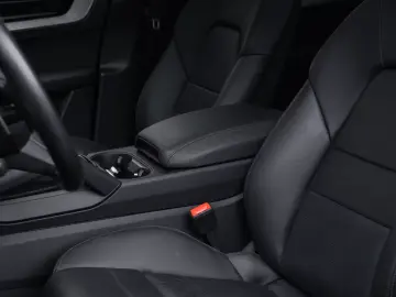 Porsche Cayenne Panorama BOSE Servolenkung Plus