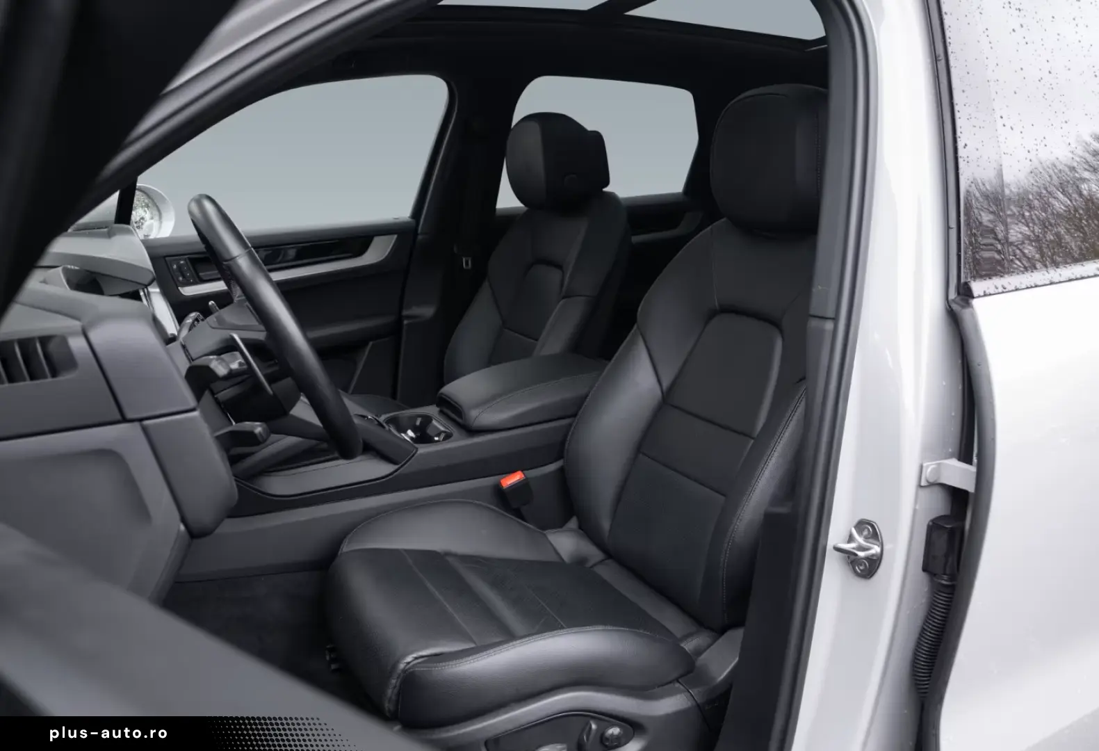 Porsche Cayenne Panorama BOSE Servolenkung Plus