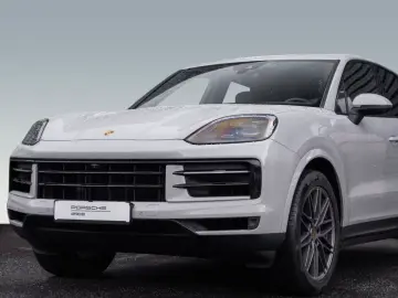 Porsche Cayenne Panorama BOSE Servolenkung Plus