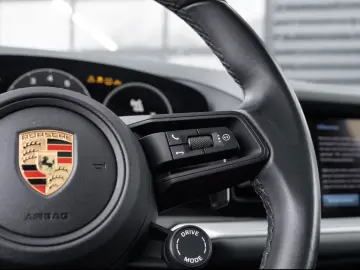 Porsche Cayenne Panorama BOSE Servolenkung Plus
