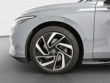 VW ID.7 Tourer Pro 210 kW (286 PS) 77 kWh 1 -Gang-A