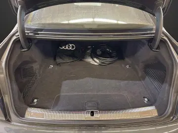 Audi A8 L 60 TFSI e quattro Tiptronic