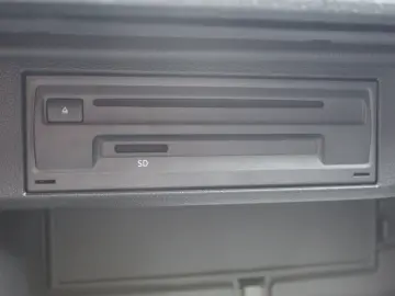 Audi Q2 35 TFSI S tronic S Line