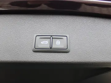 Audi Q2 35 TFSI S tronic S Line