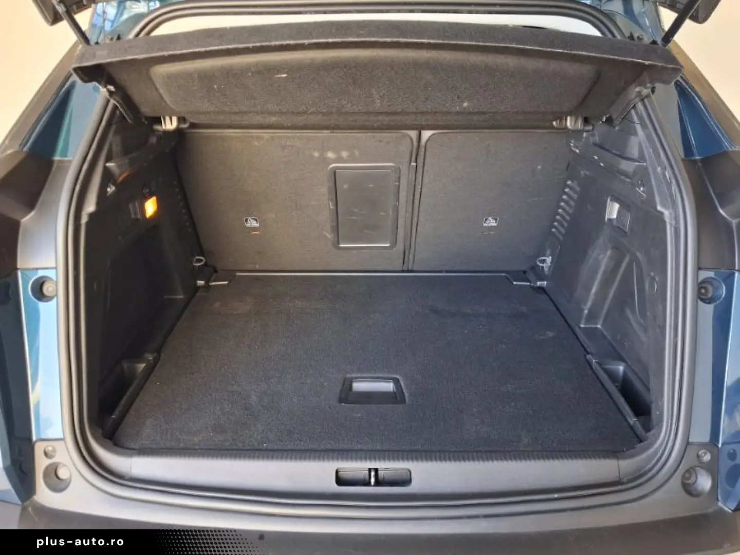 PEUGEOT 3008 1.5 BlueHDi 130CP Active Pack EAT8 S&S