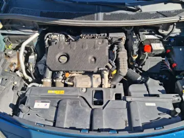 PEUGEOT 3008 1.5 BlueHDi 130CP Active Pack EAT8 S&S