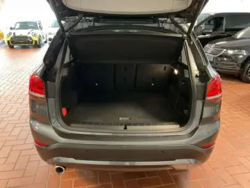 BMW X1 sDrive 16d Advantage LED Navi