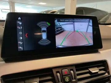 BMW X1 sDrive 16d Advantage LED Navi