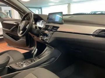 BMW X1 sDrive 16d Advantage LED Navi