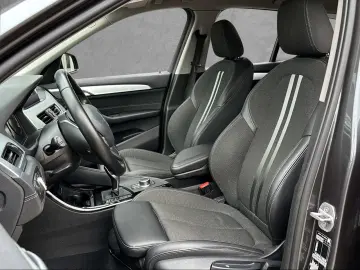 BMW X1 sDrive18i Aut. Sport Line
