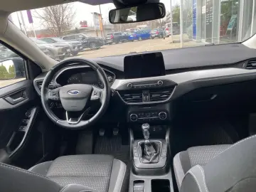 Ford Focus 1.0 EcoBoost MHEV Connected