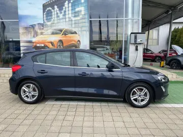 Ford Focus 1.0 EcoBoost MHEV Connected