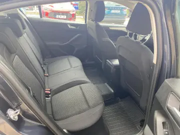 Ford Focus 1.0 EcoBoost MHEV Connected