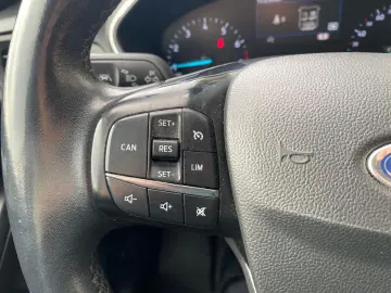 Ford Focus 1.0 EcoBoost MHEV Connected