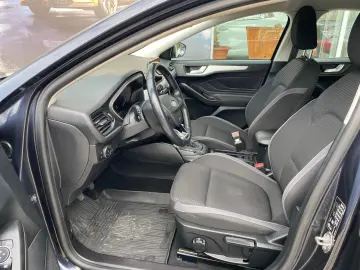 Ford Focus 1.0 EcoBoost MHEV Connected