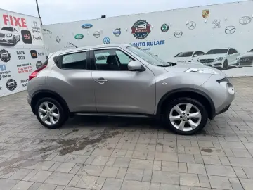 Nissan JUKE 2011