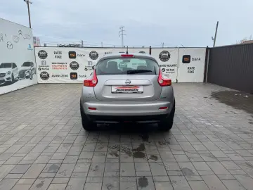 Nissan JUKE 2011