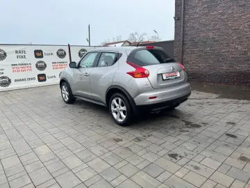 Nissan JUKE 2011