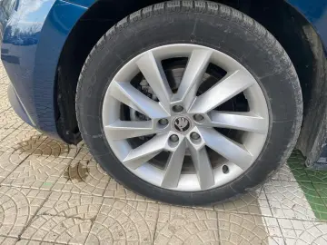 Skoda Superb 1.4 TSI PHEV Style