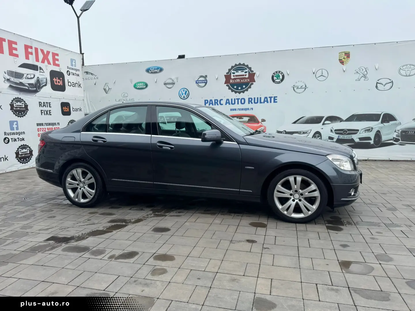 Mercedes-Benz C180 2010