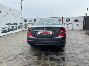 Mercedes-Benz C180 2010