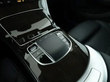 MERCEDES-BENZ GLC 300 de 4M AMG