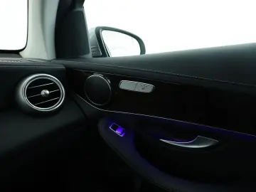 MERCEDES-BENZ GLC 300 de 4M AMG