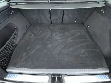 MERCEDES-BENZ GLC 300 de 4M AMG